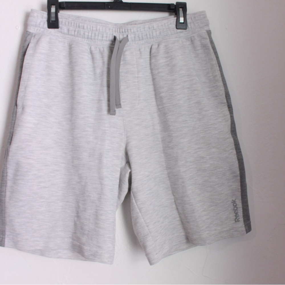 Reebok Fleece shorts - Picture 2 of 5